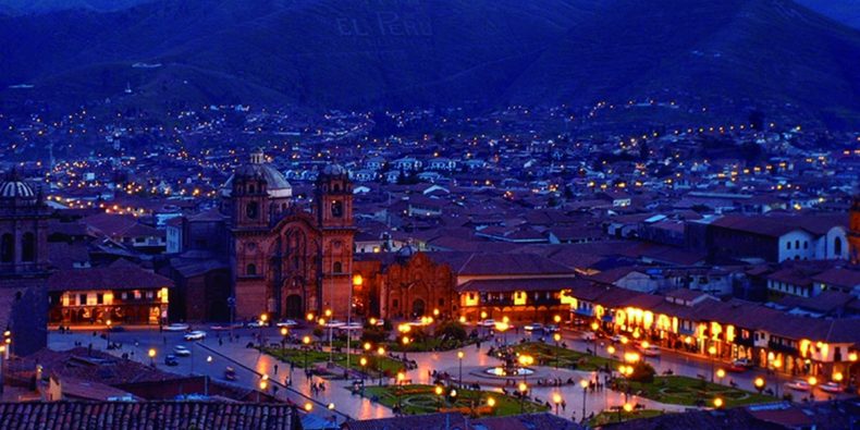 cidade de cusco a noite - Roteiro de 15 dias no Peru