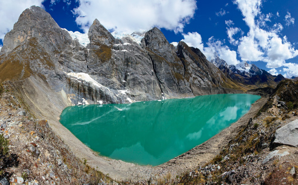 Best Treks Peru - Cordilerra Huayhuash Circuit Mountains