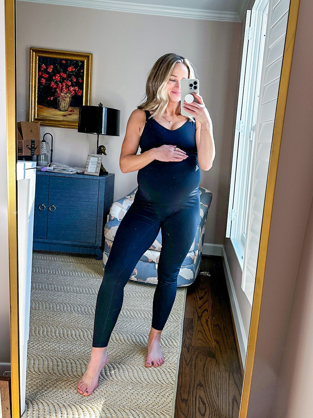 TeriLyn Adams wearing POSHDIVAH Maternity Leggings Over The Belly 