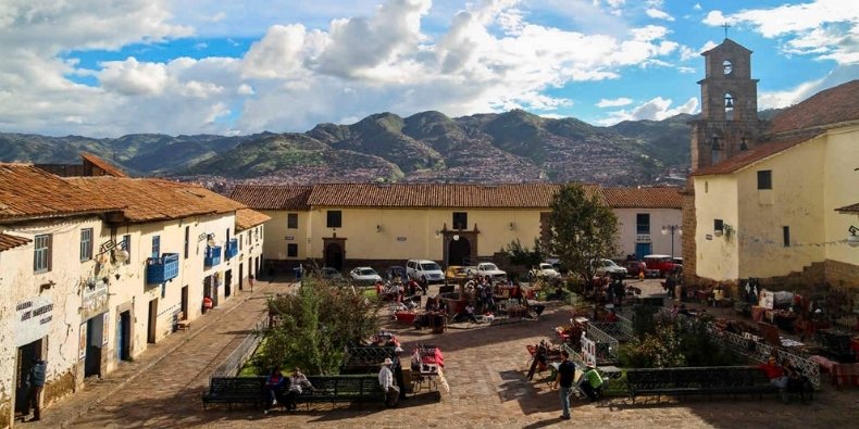 plazoleta san blas cusco