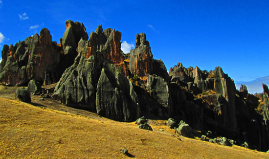 Rock Climbing in Peru - Hatun Machay