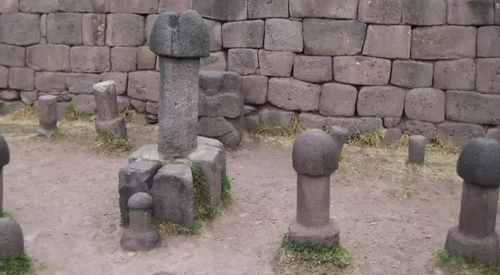 Lake Titicaca - ruína inca do templo uyu