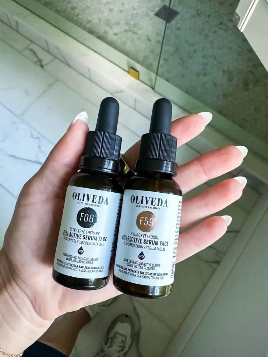 Oliveda Serums