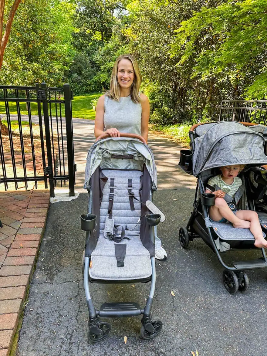 Zoe Stroller Review: my favorite affordable lightweight stroller